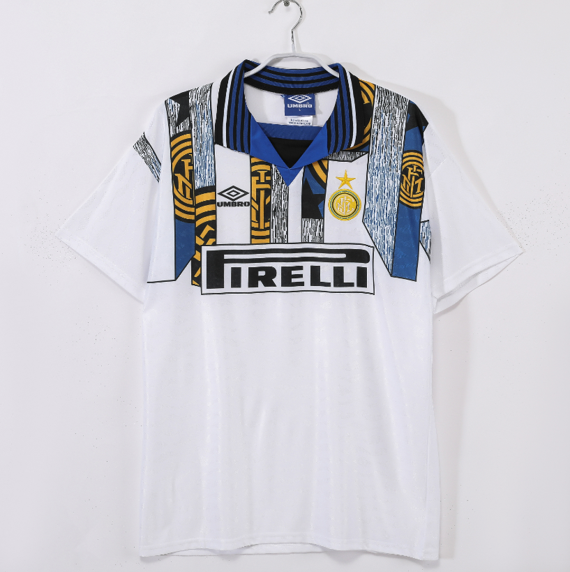Inter Milan's away game in the 1995/96 season