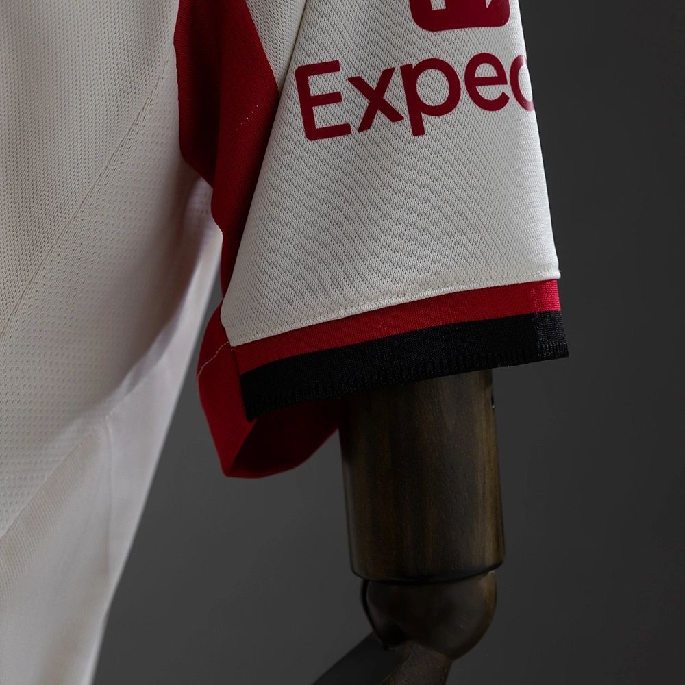 Liverpool 25/26 Away Jersey Fan version