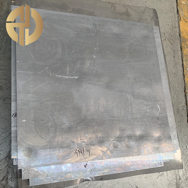 Lead-antimony alloy plate
