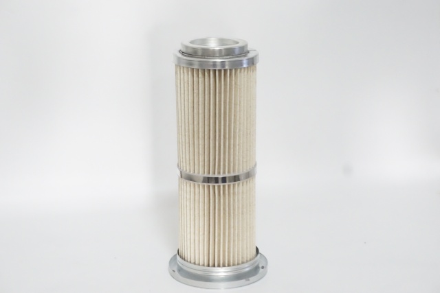 Low pressure differential cartridges