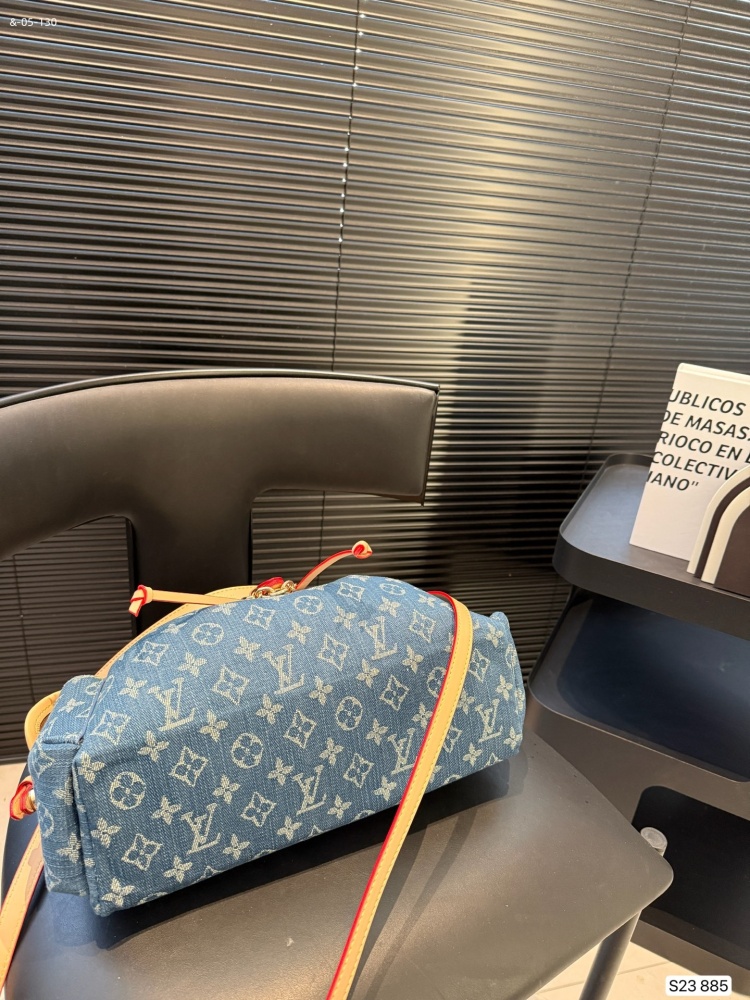 LV