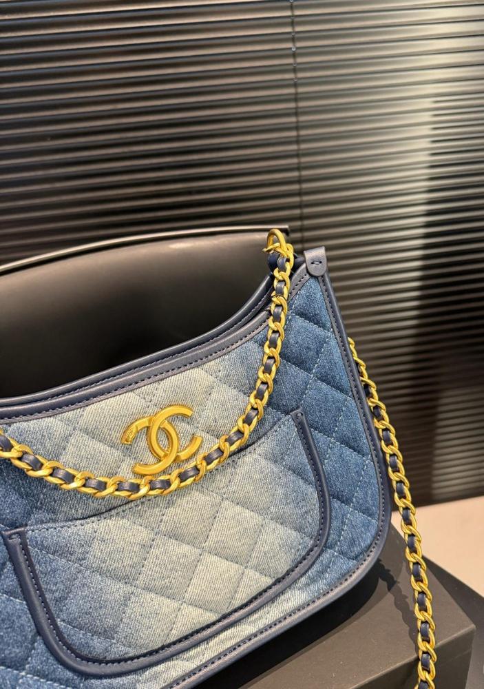 Chanel Chain Bag