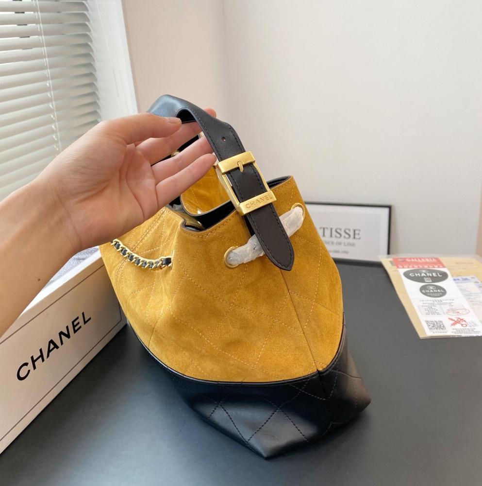 Chanel Shoulder Bag