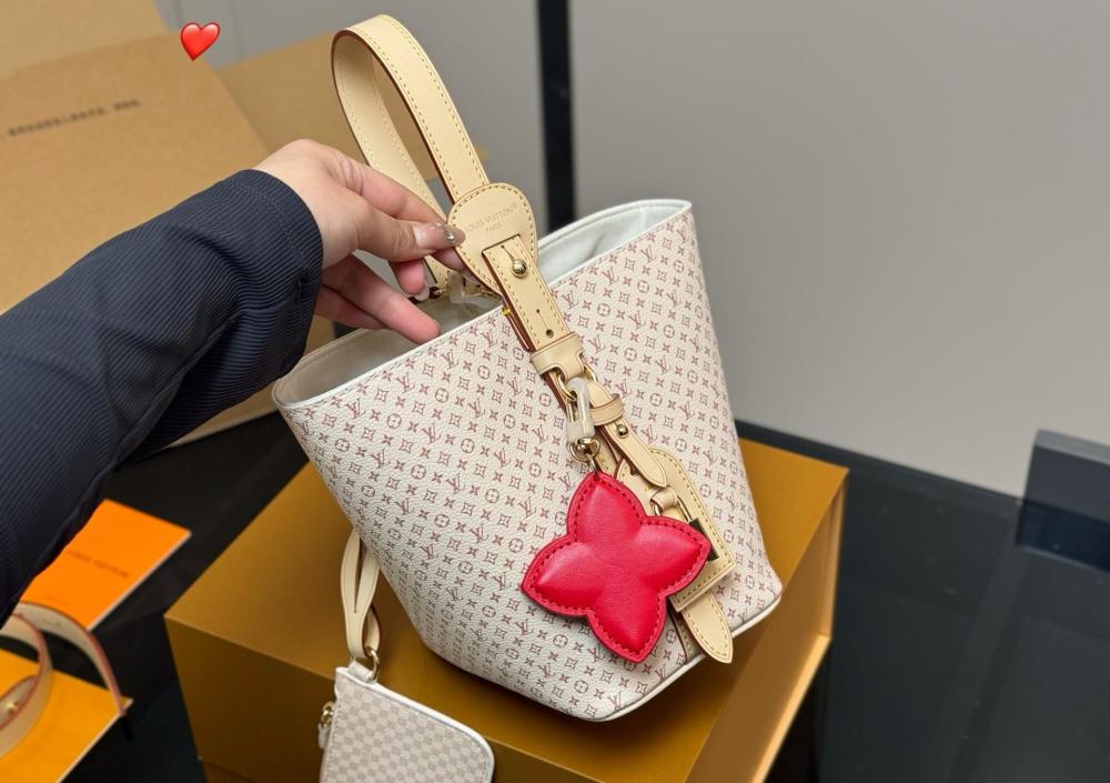 LV All In BB