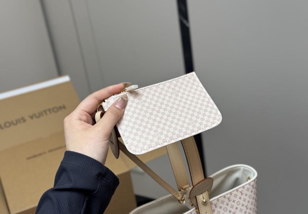 LV All In BB