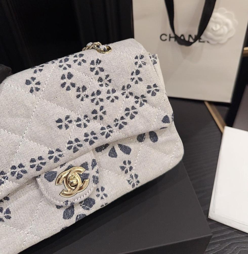 Chanel CF