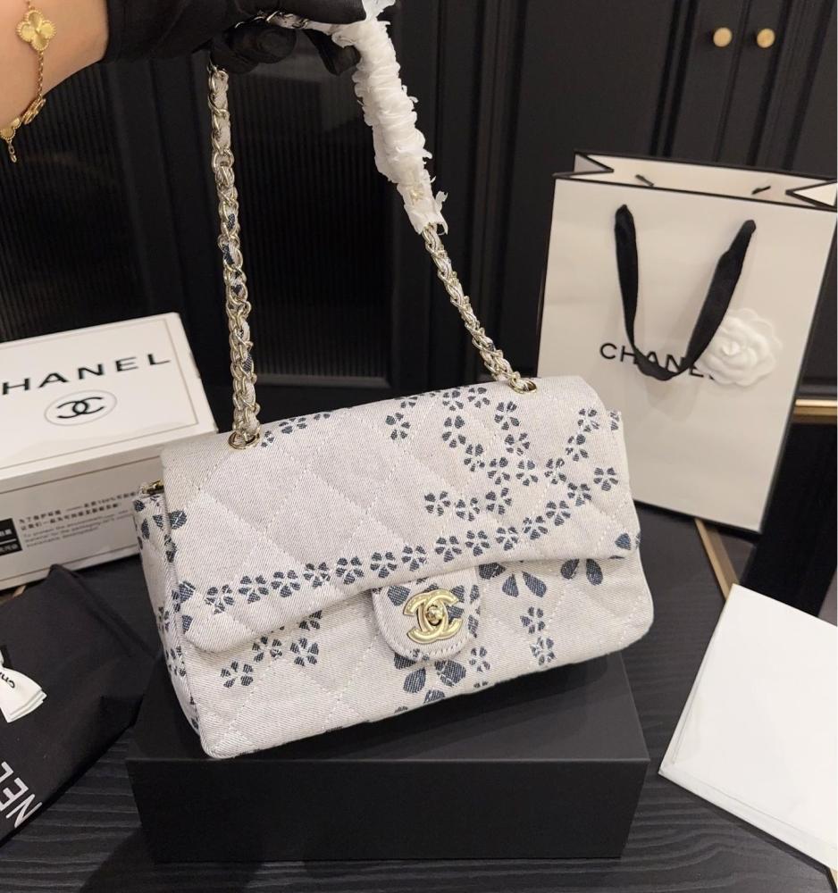 Chanel CF
