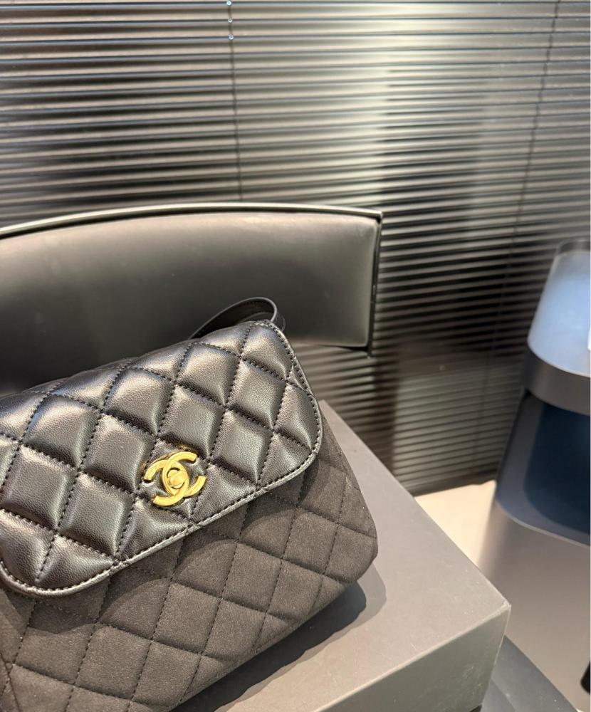 Chanel Crossbody Bag