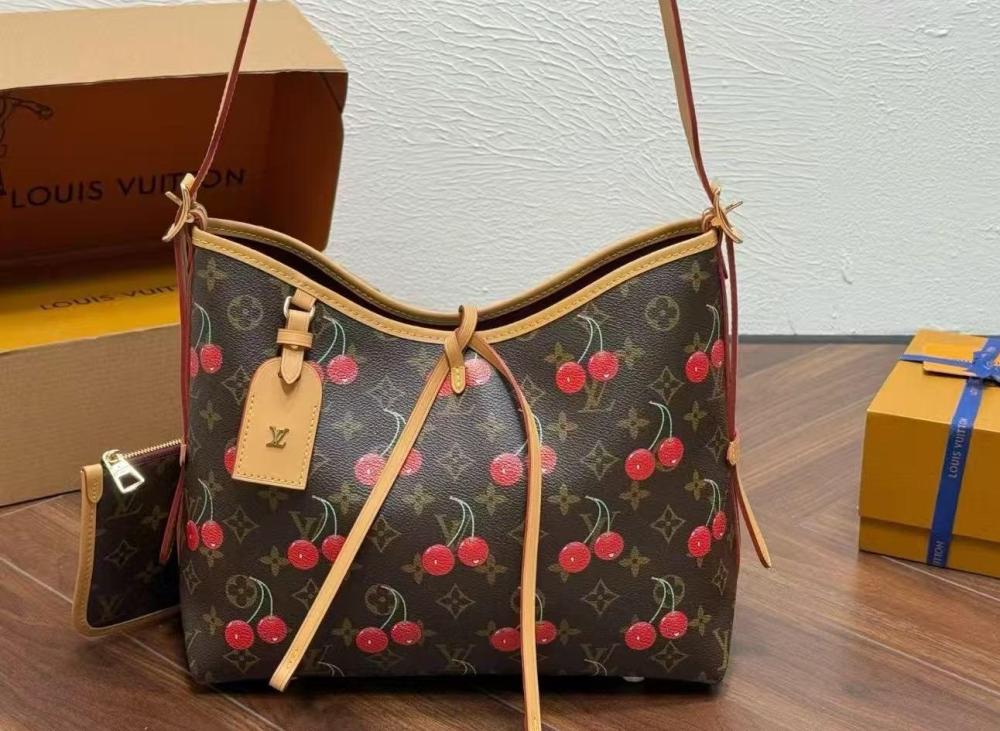 LV Carryall