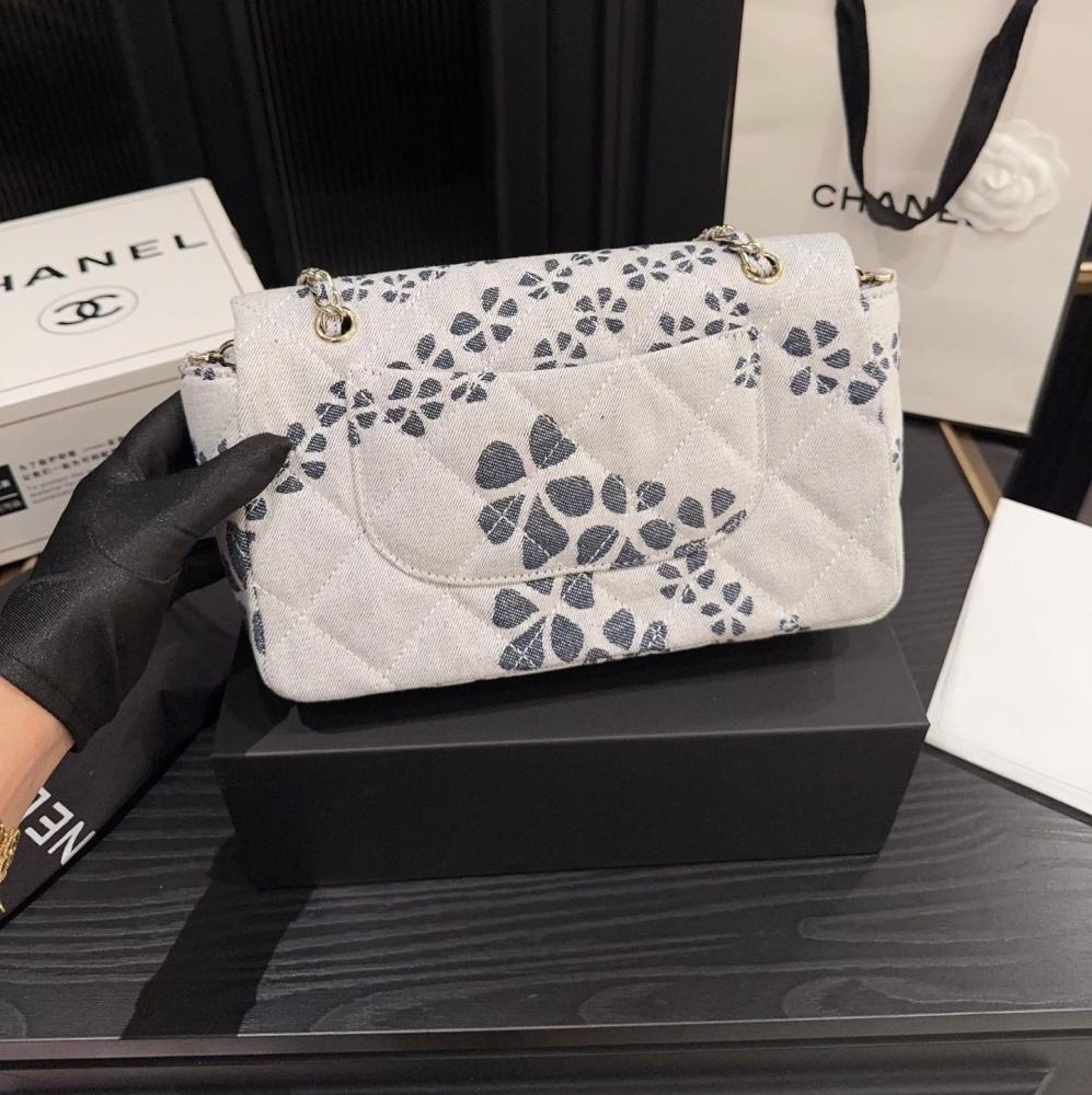 Chanel CF