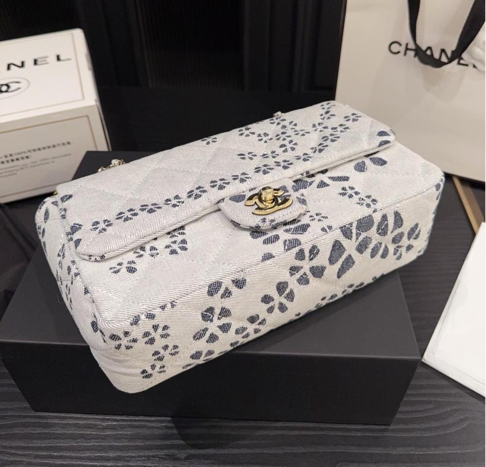 Chanel CF