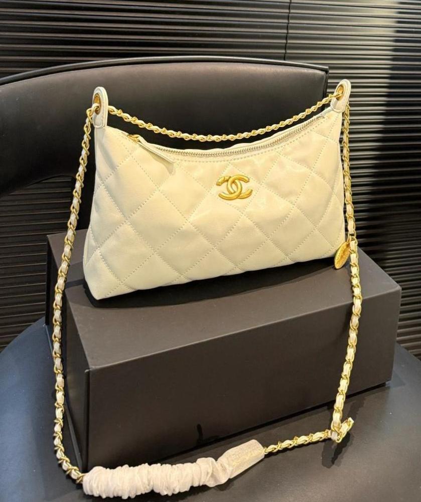 Chanel Hobo Handbag