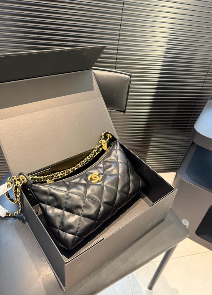 Chanel Hobo Handbag