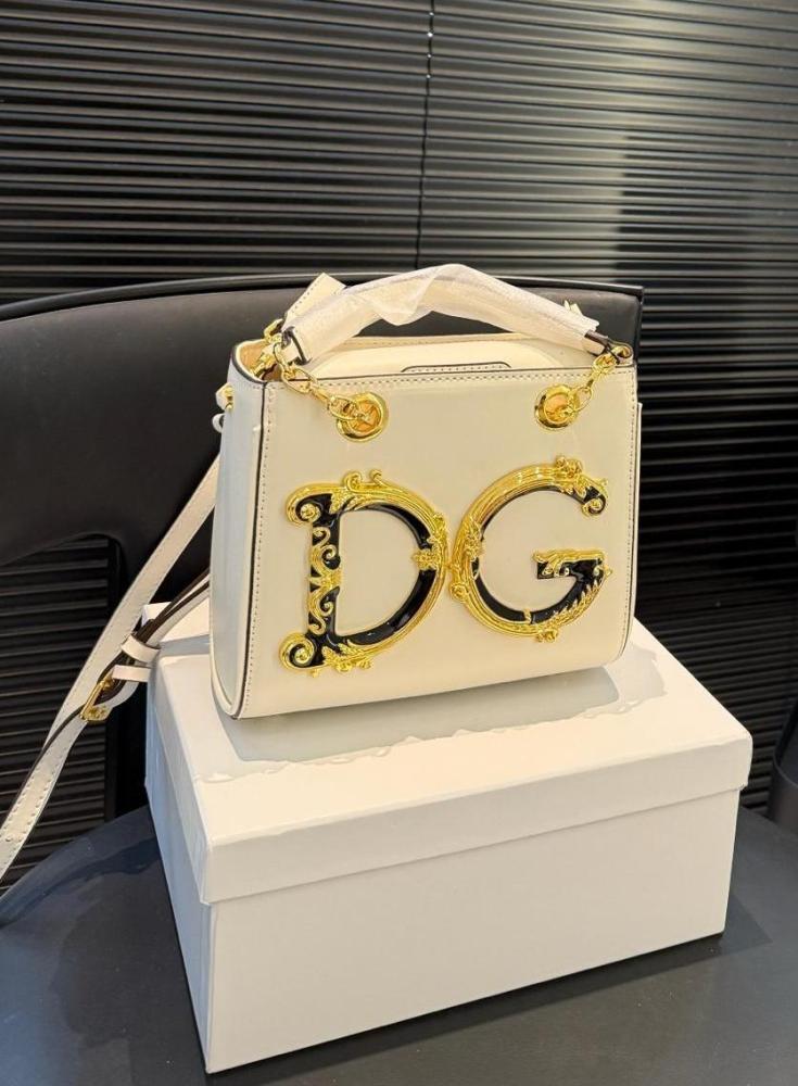 DG