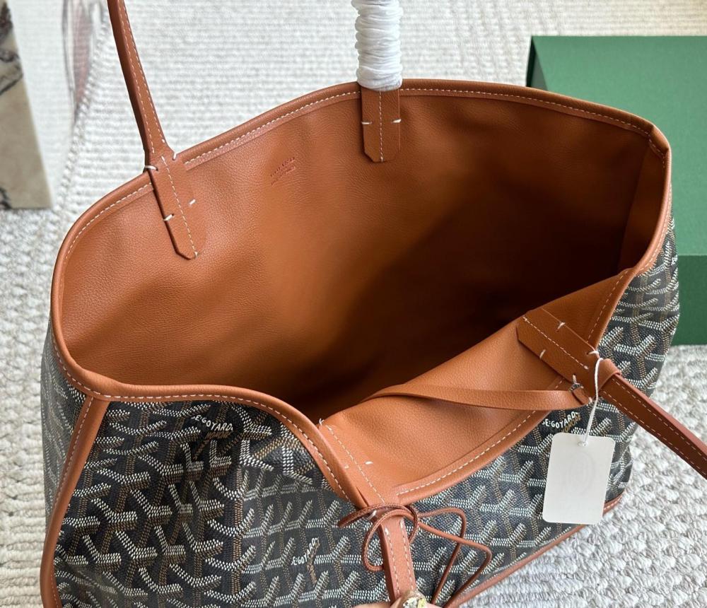 Goyard Anjou