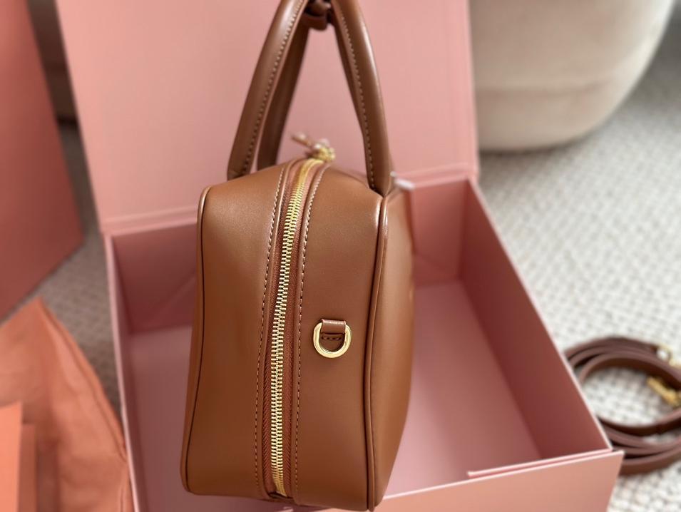 Miu Miu Arcadie