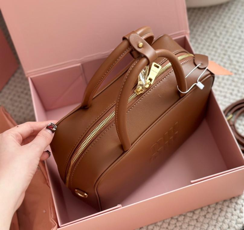 Miu Miu Arcadie