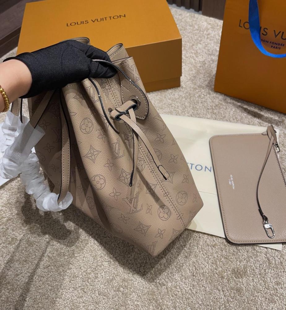 LV Flore