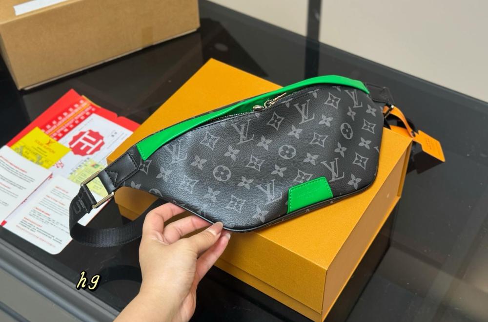 LV Gaston Label