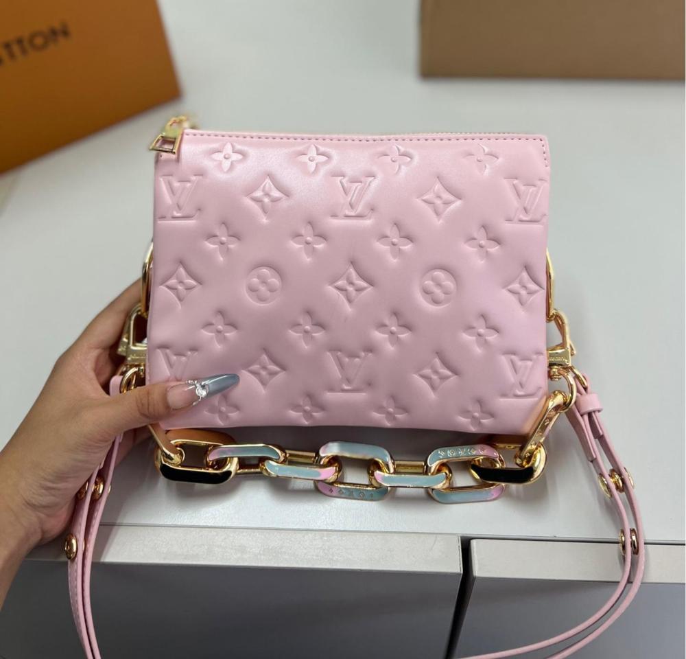 LV Coussin