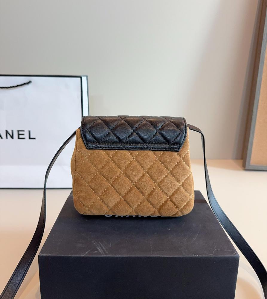 Chanel 25A