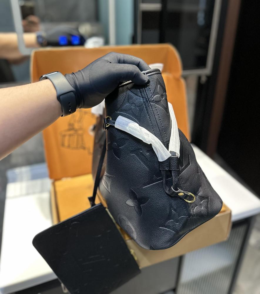 LV Neverfull