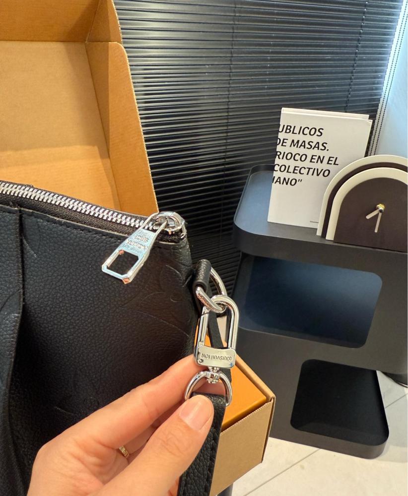 LV