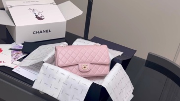 Chanel CF