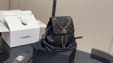 Chanel 24s