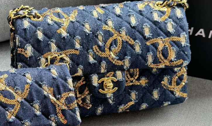 Chanel Chain bag