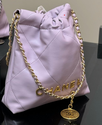 Chanel 22 Bag