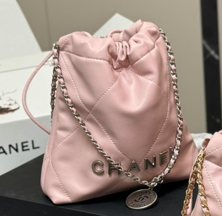 Chanel 22 Bag