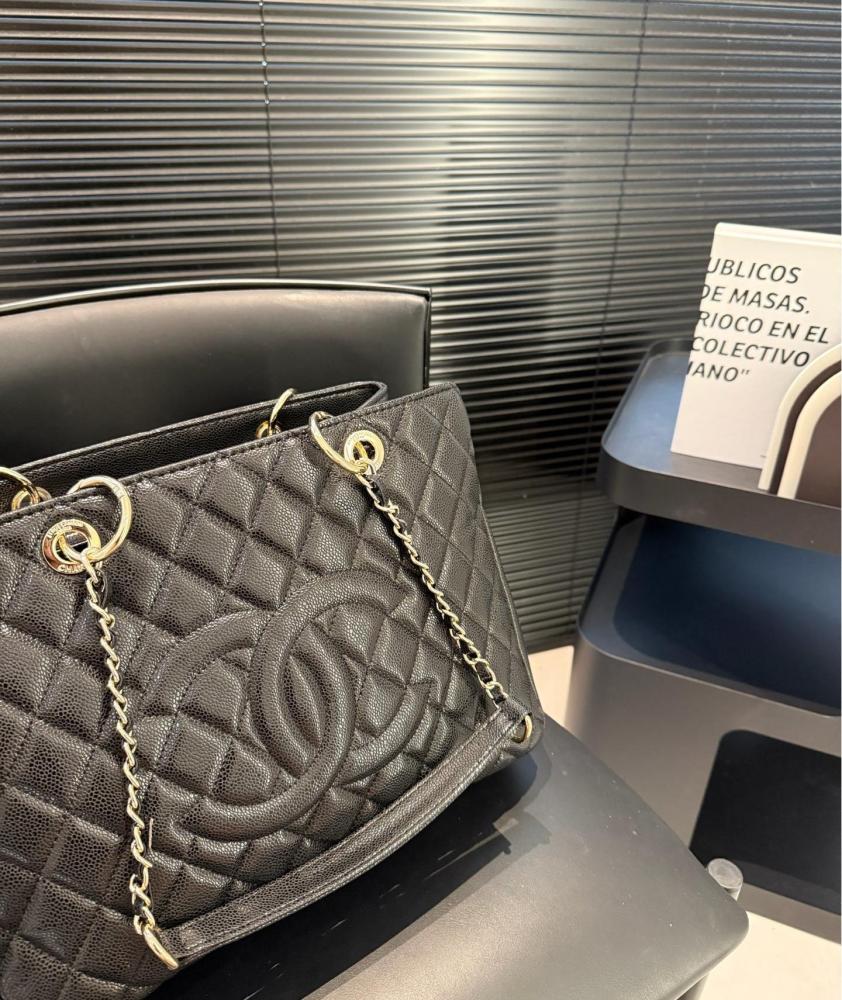 Chanel GST