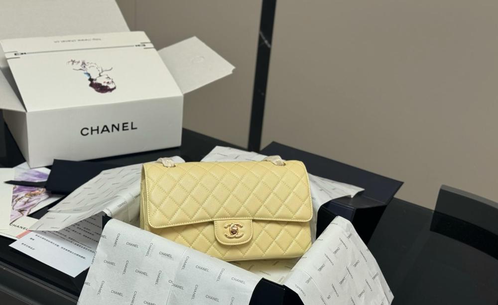 Chanel CF