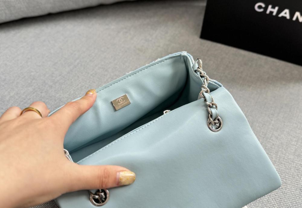 Chanel Chain bag