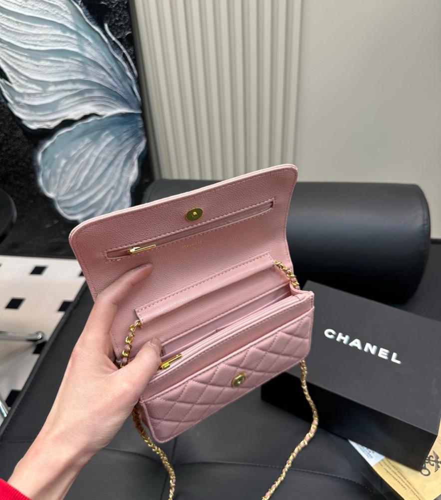 Chanel Woc