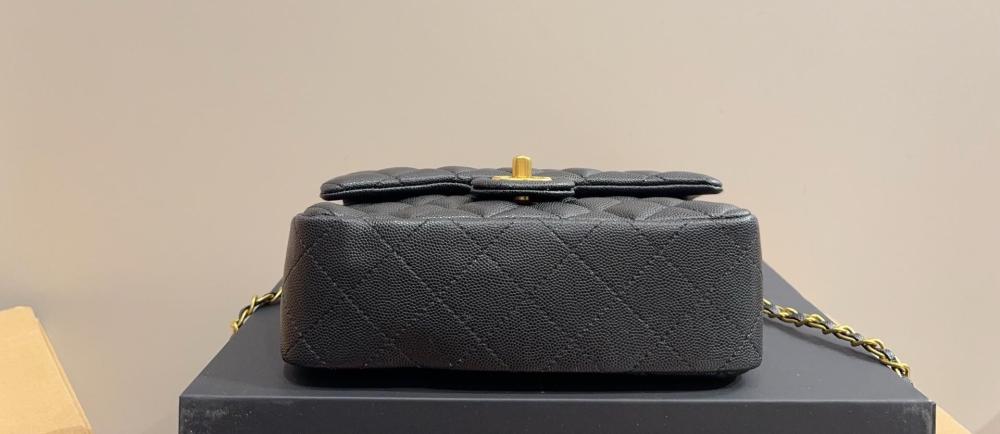 Chanel Cf