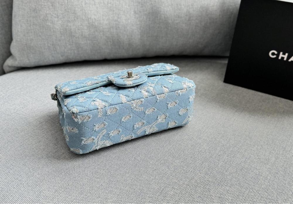 Chanel Chain bag