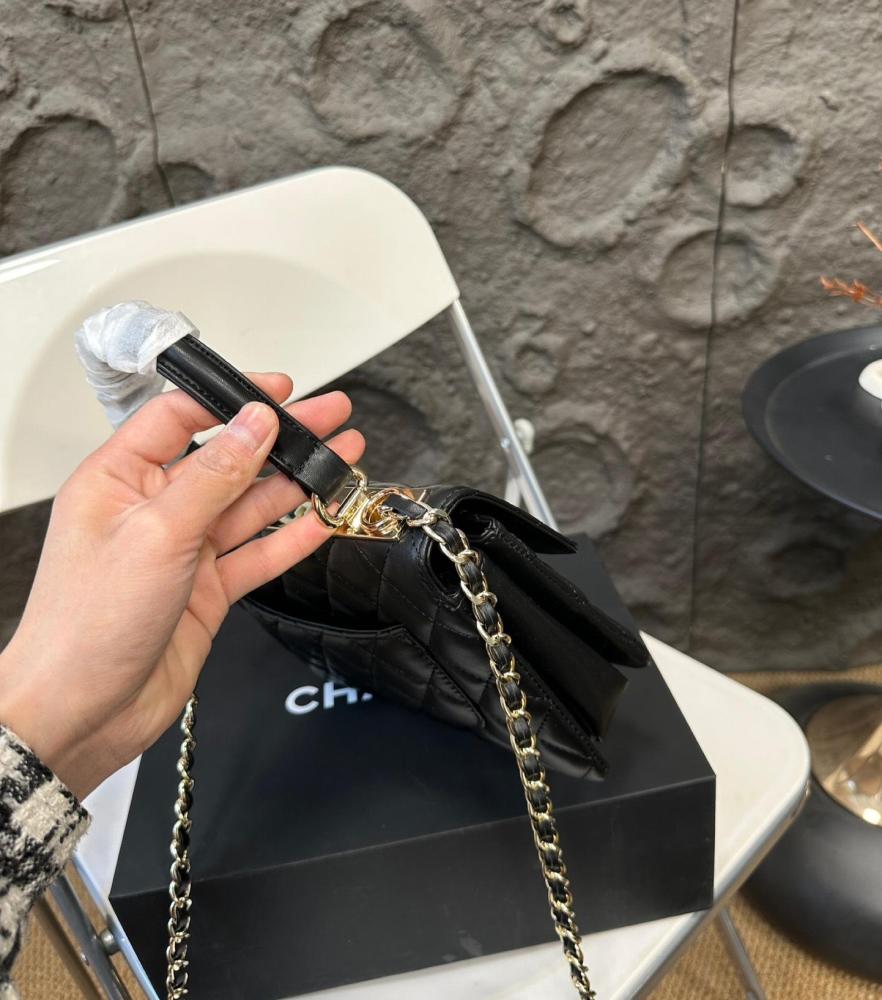 Chanel Trendy CC