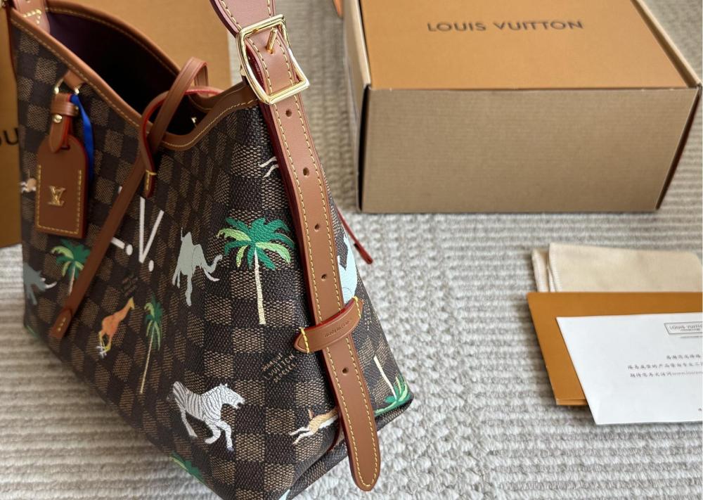 LV Carryall