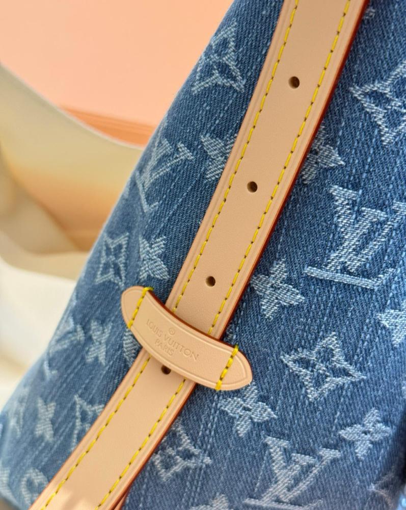 LV Carryall