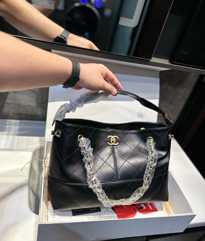 Chanel 25A
