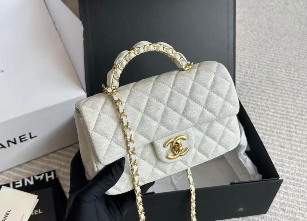 Chanel 25B