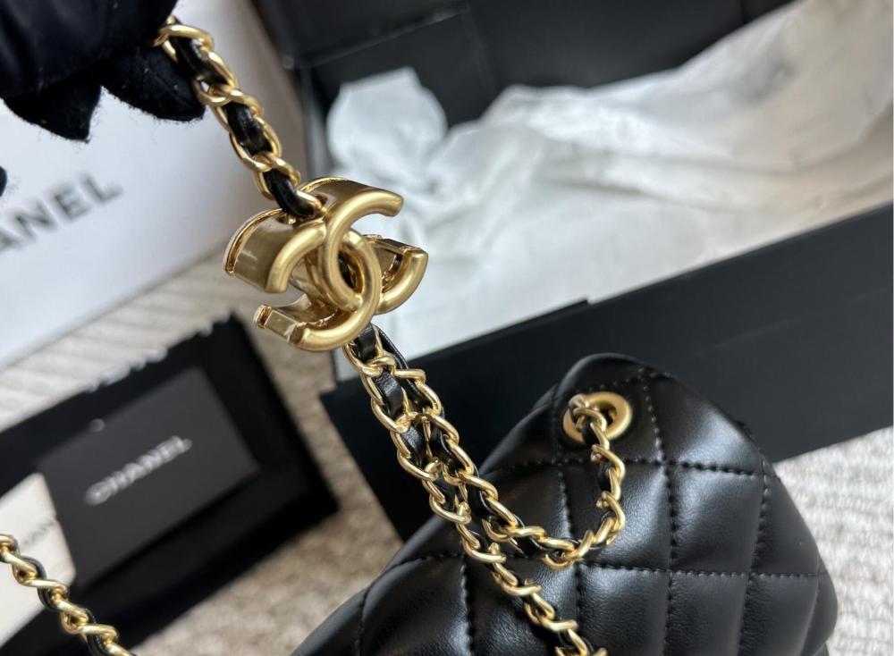 Chanel CF