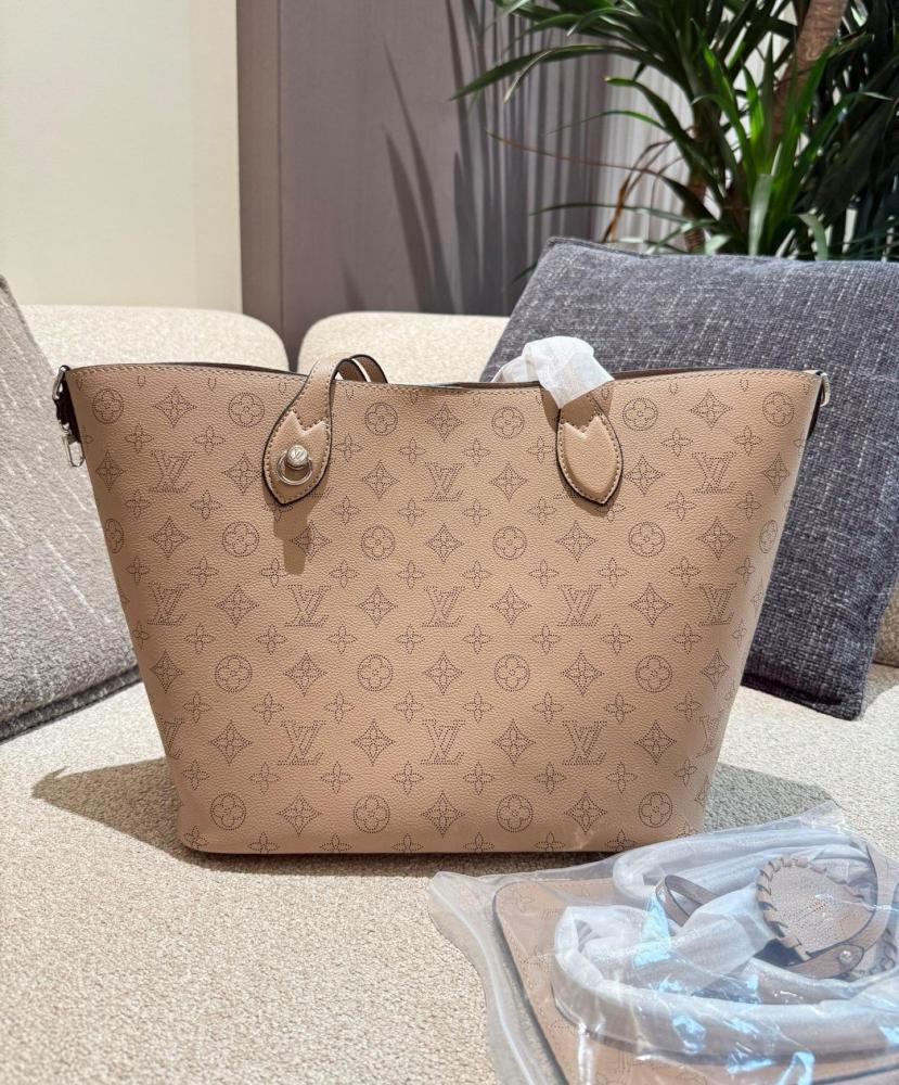 LV Blossom