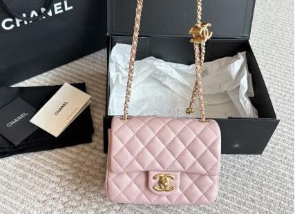 Chanel CF