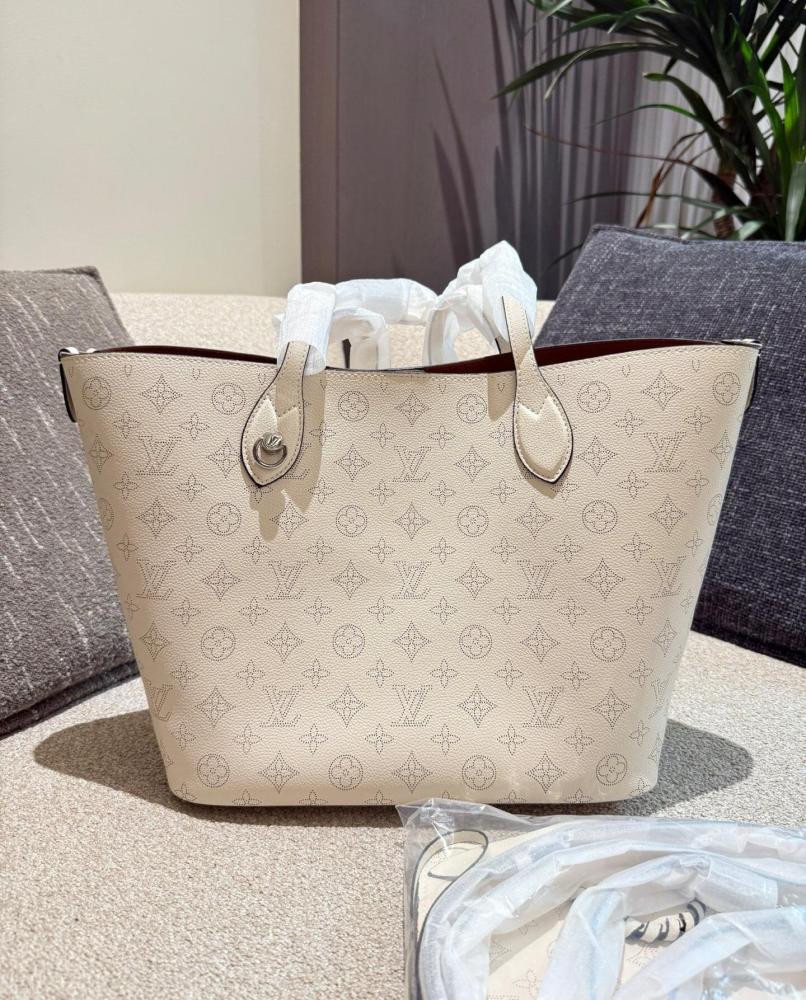 LV Blossom