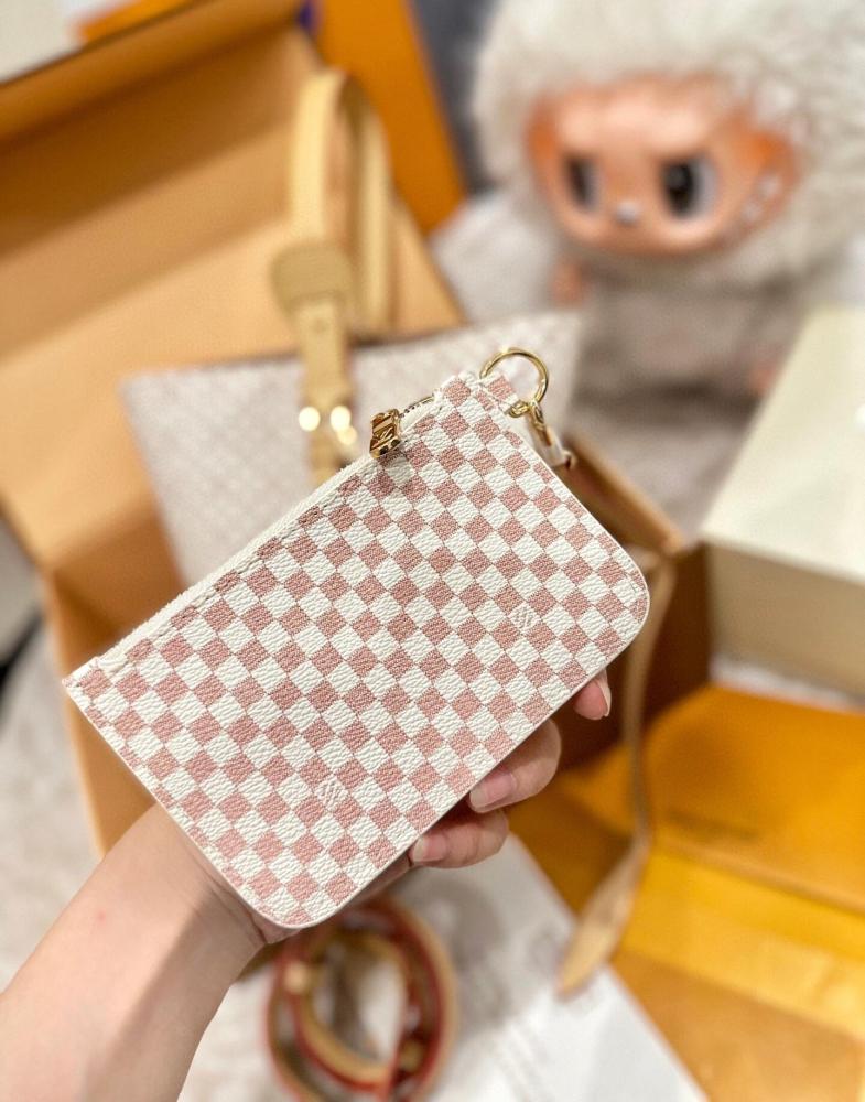 LV All In bb
