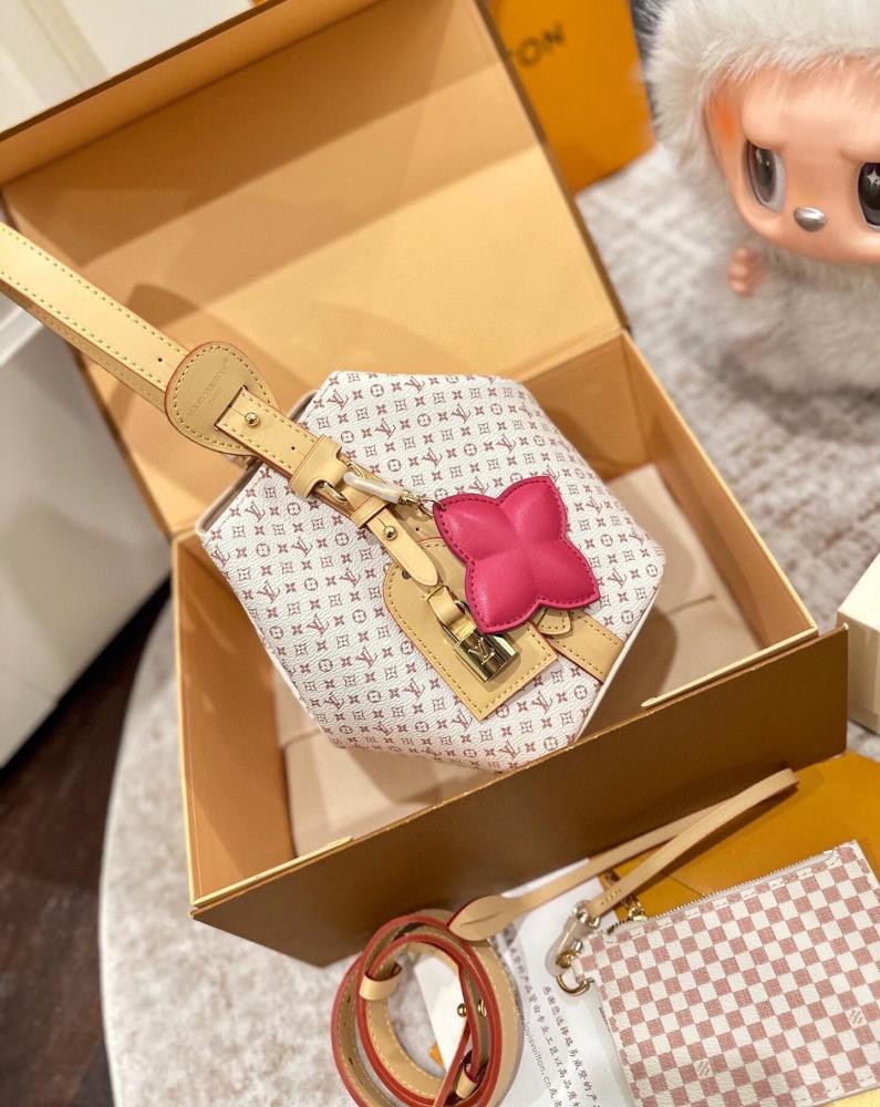 LV All In bb