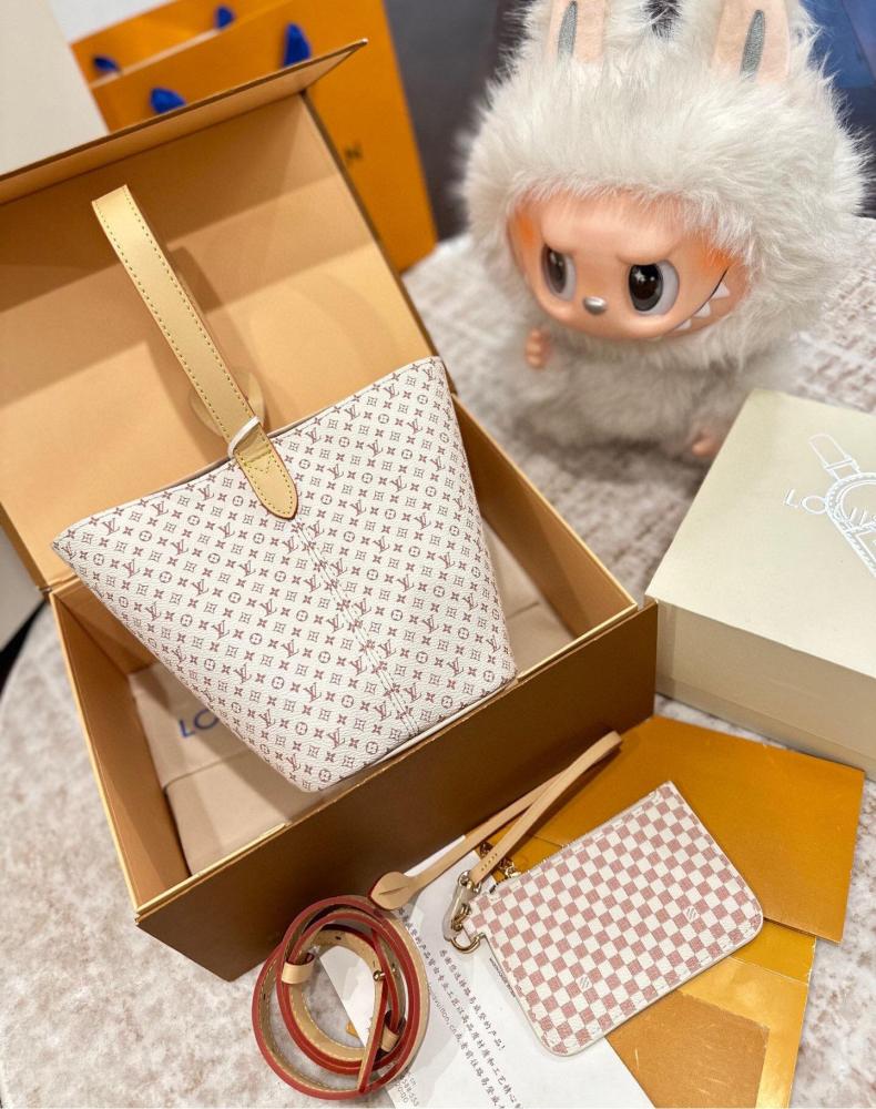 LV All In bb